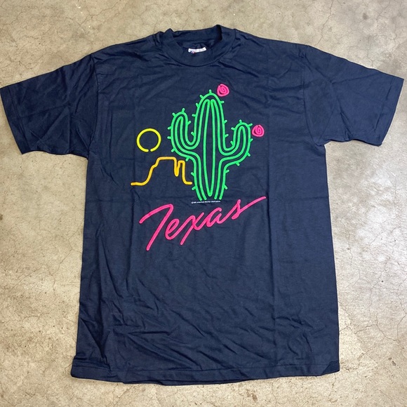 Other - Vintage Texas Shirt Size L 80s